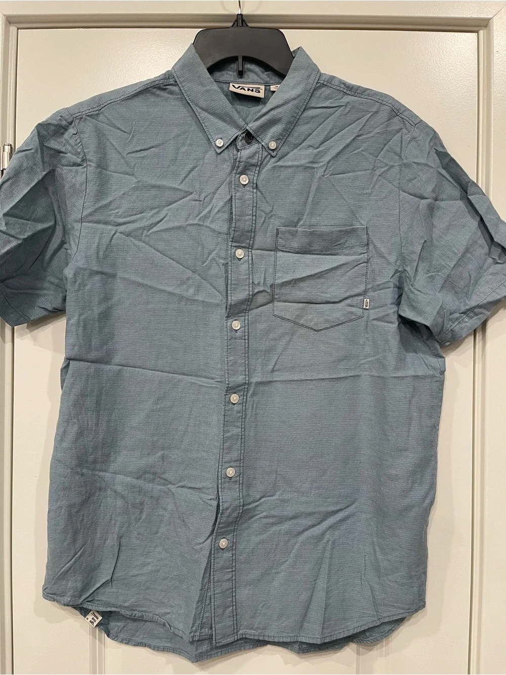 Vans Men’s Short-Sleeve Button-Down Shirt in Dusty Blue